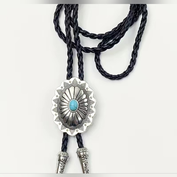New Turqouise color leather 40" bolo tie - Picture 6 of 7